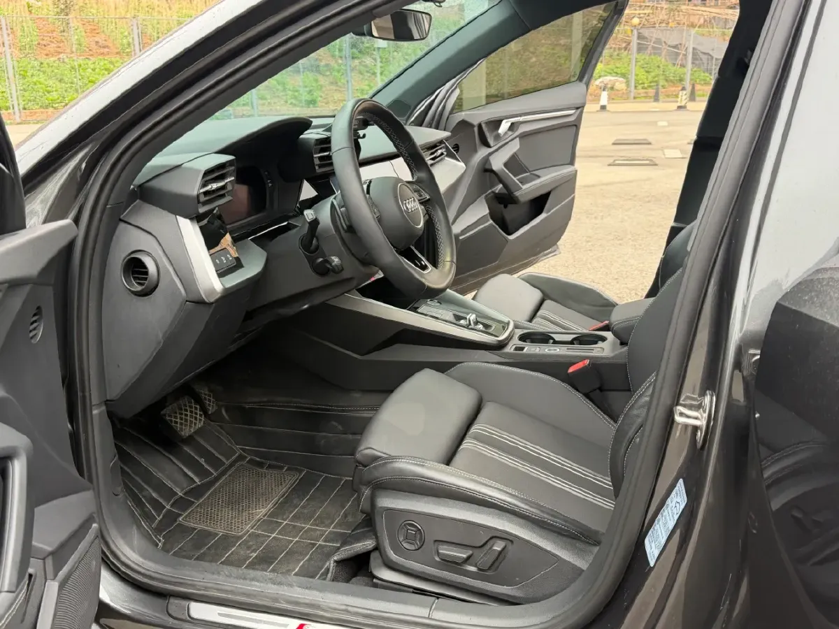 2023 Audi A3 1.4T 150HP L4 7DCT,autocango,china used car exporter,china ev exporter,chinese used car exporter,chinese used ev exporter