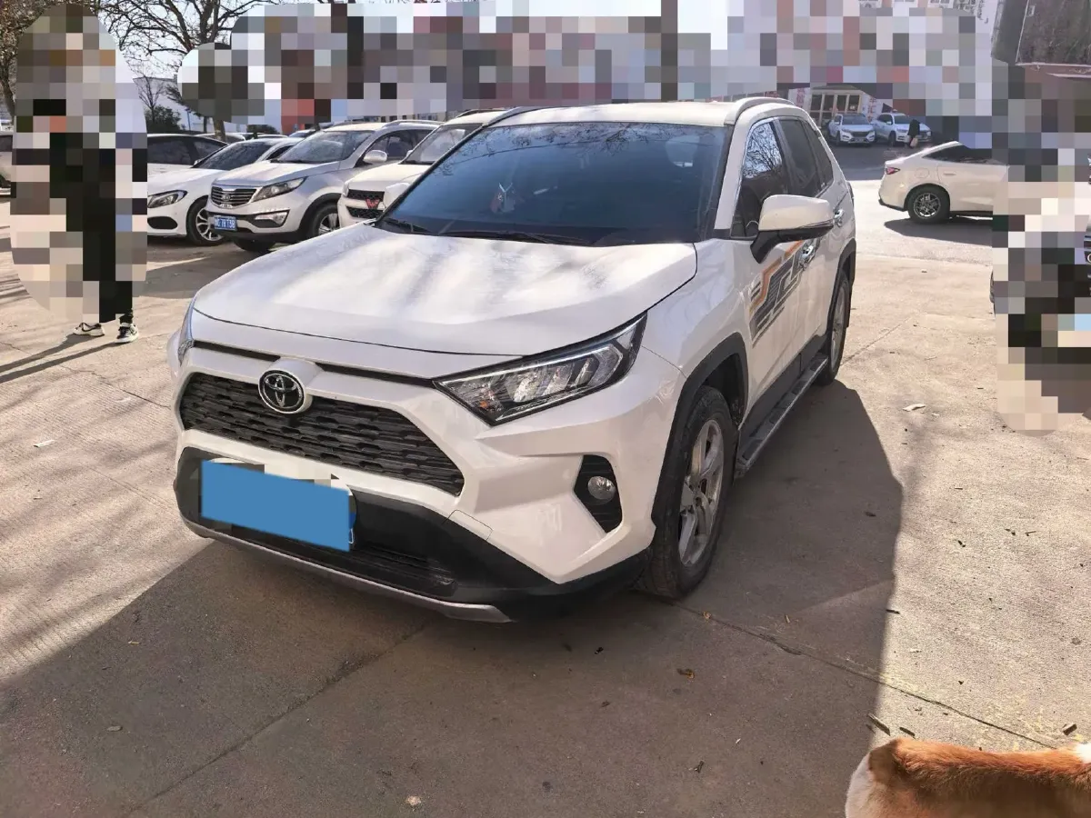 2021 Toyota RAV4 2.0L 171HP L4 CVT,autocango,china used car exporter,china ev exporter,chinese used car exporter,chinese used ev exporter