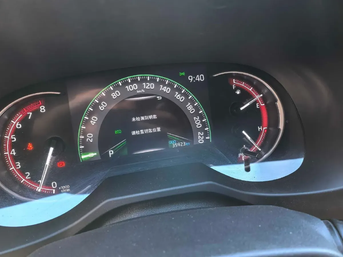 2021 Toyota RAV4 2.0L 171HP L4 CVT,autocango,china used car exporter,china ev exporter,chinese used car exporter,chinese used ev exporter