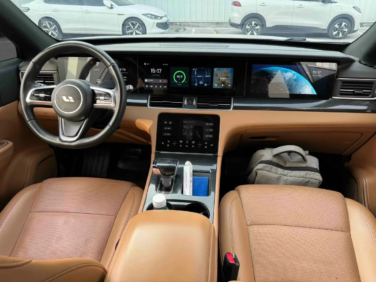 2021 Li ONE Range Extended 131HP REEV 40.5KWH,autocango,china used car exporter,china ev exporter,chinese used car exporter,chinese used ev exporter