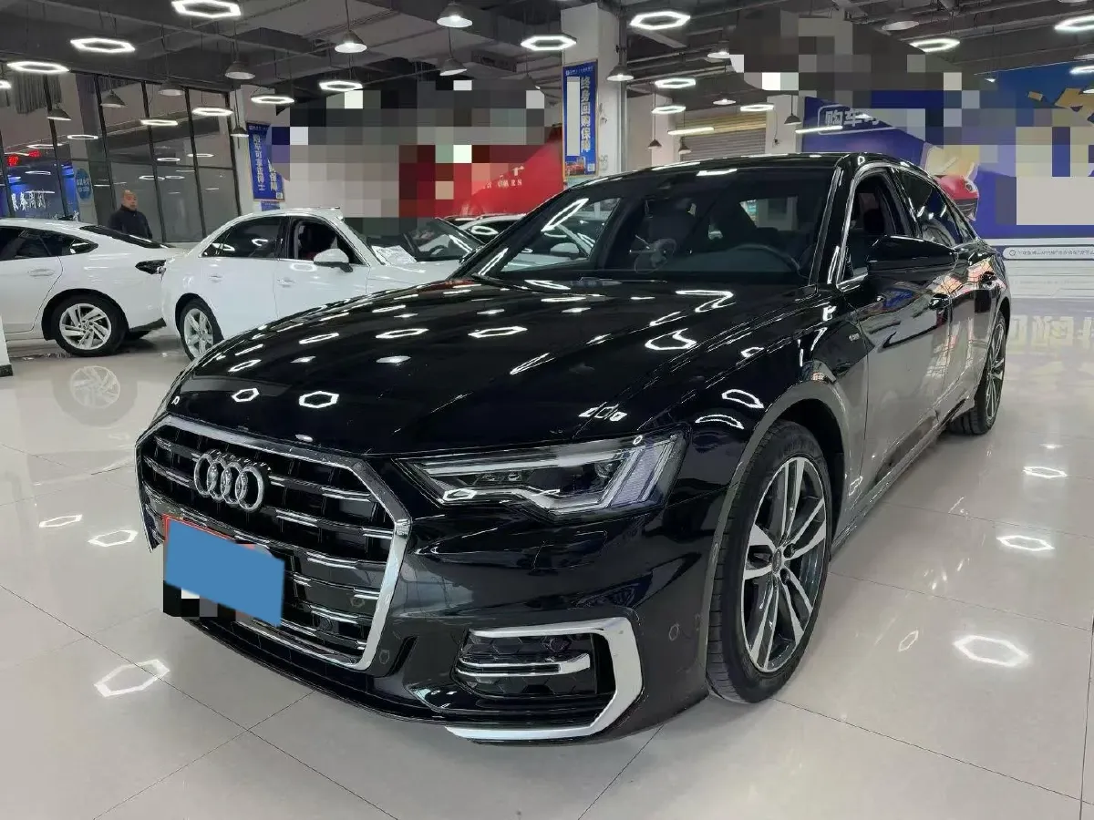2023 Audi A6L 2.0T 190HP L4 7DCT,autocango,china used car exporter,china ev exporter,chinese used car exporter,chinese used ev exporter
