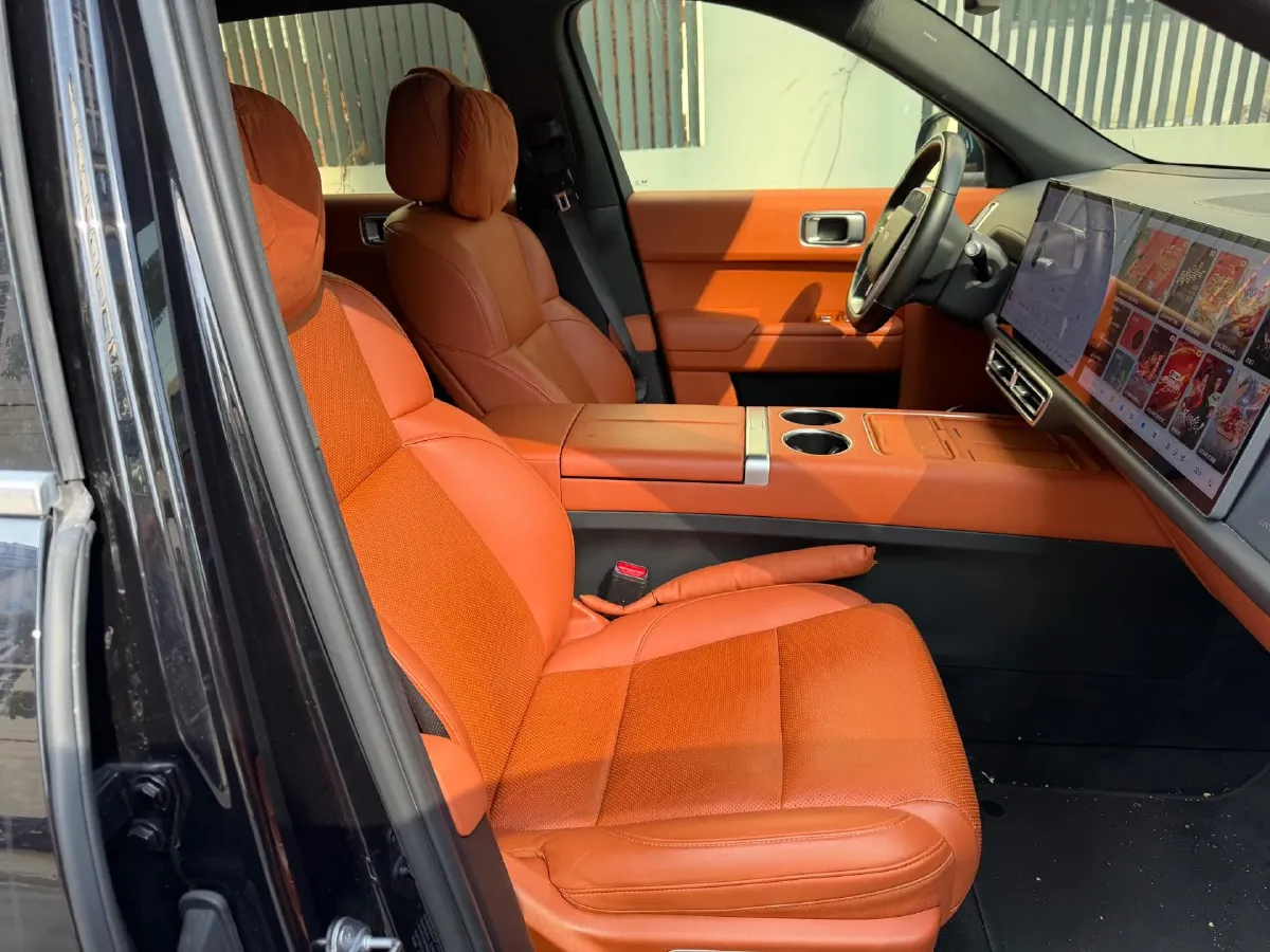 2023 Li L7 Range Extended 154HP REEV 40.9KWH,autocango,china used car exporter,china ev exporter,chinese used car exporter,chinese used ev exporter