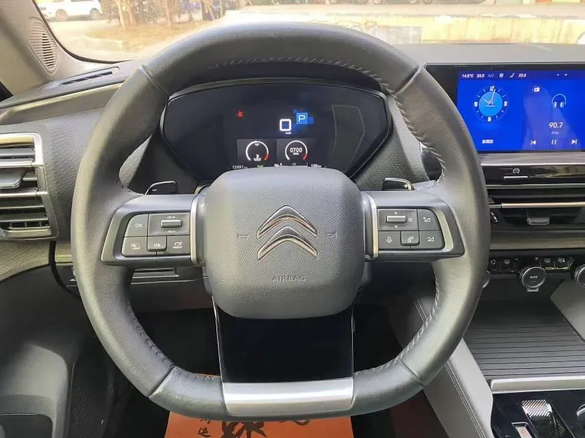 2022 Citroen C5 X 1.6T 175HP L4 8AT,autocango,china used car exporter,china ev exporter,chinese used car exporter,chinese used ev exporter