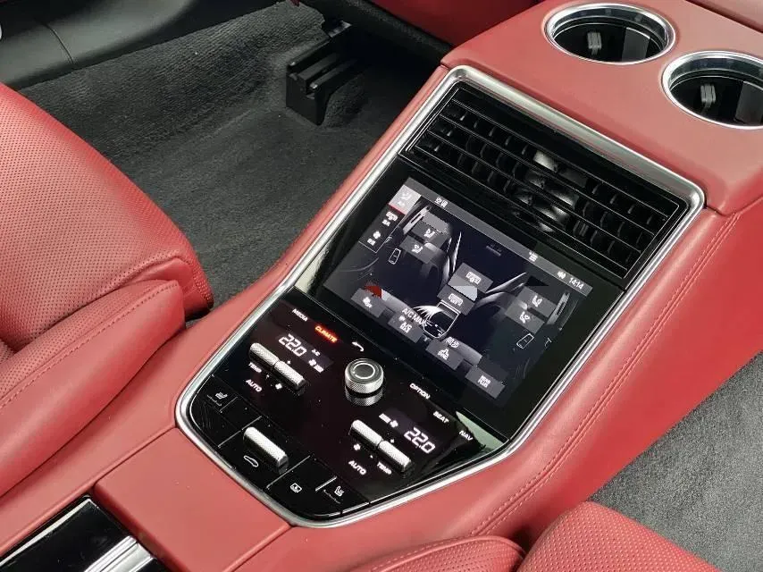 2019 Porsche Panamera 2.9T 330HP V6 8DCT,autocango,china used car exporter,china ev exporter,chinese used car exporter,chinese used ev exporter