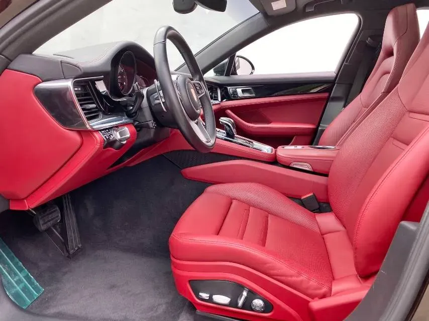 2019 Porsche Panamera 2.9T 330HP V6 8DCT,autocango,china used car exporter,china ev exporter,chinese used car exporter,chinese used ev exporter