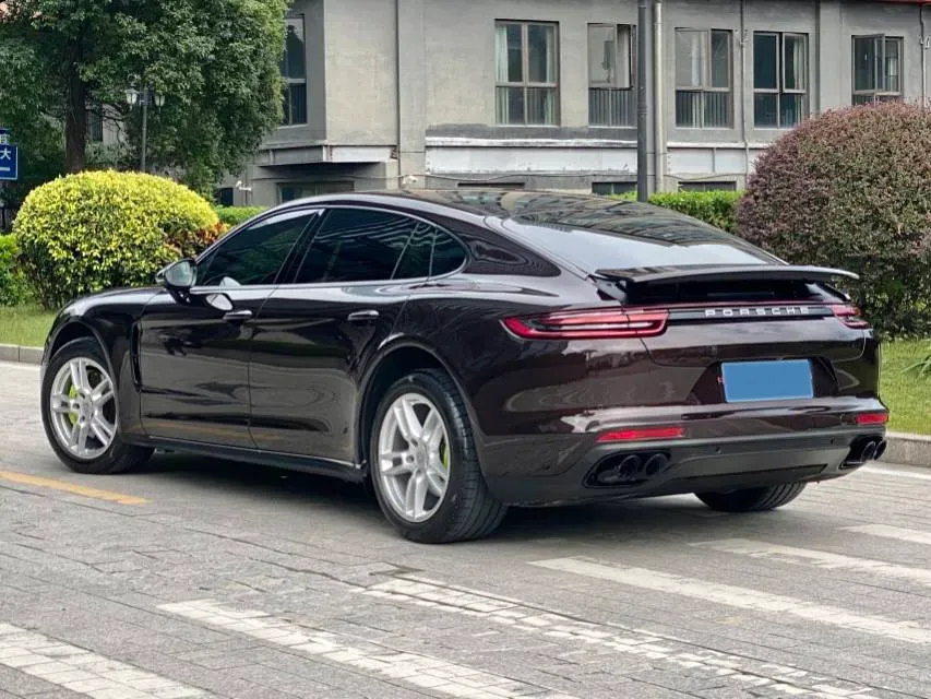 2019 Porsche Panamera 2.9T 330HP V6 8DCT,autocango,china used car exporter,china ev exporter,chinese used car exporter,chinese used ev exporter