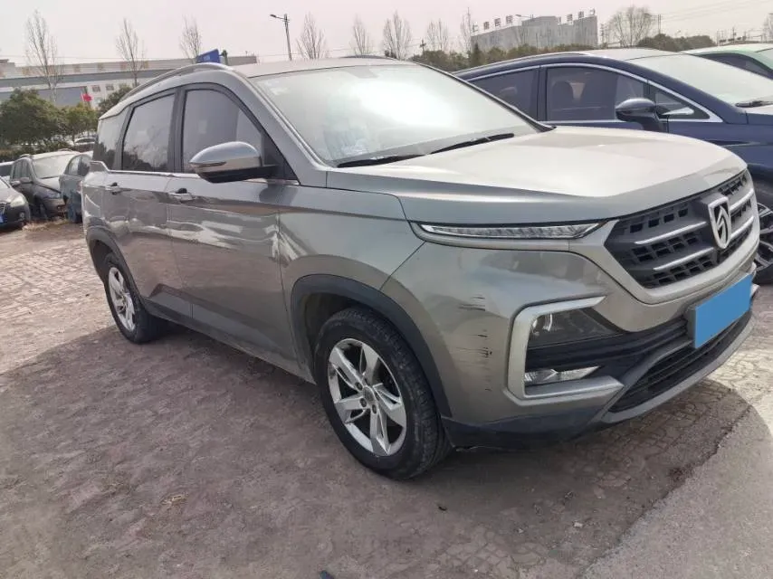 2018 BaoJun 530 1.5T 150HP L4 6MT,autocango,china used car exporter,china ev exporter,chinese used car exporter,chinese used ev exporter