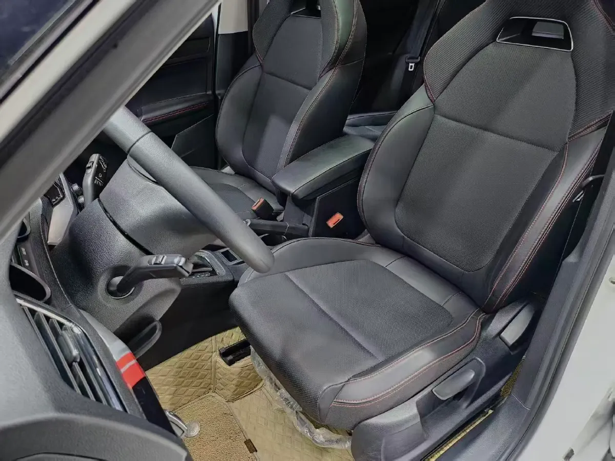 2023 Skoda Kamiq 1.5L 109HP L4 6AT,autocango,china used car exporter,china ev exporter,chinese used car exporter,chinese used ev exporter