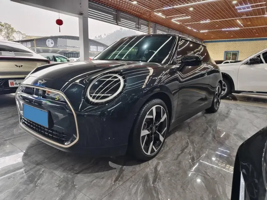 2025 MINI COOPER BEV,autocango,china used car exporter,china ev exporter,chinese used car exporter,chinese used ev exporter