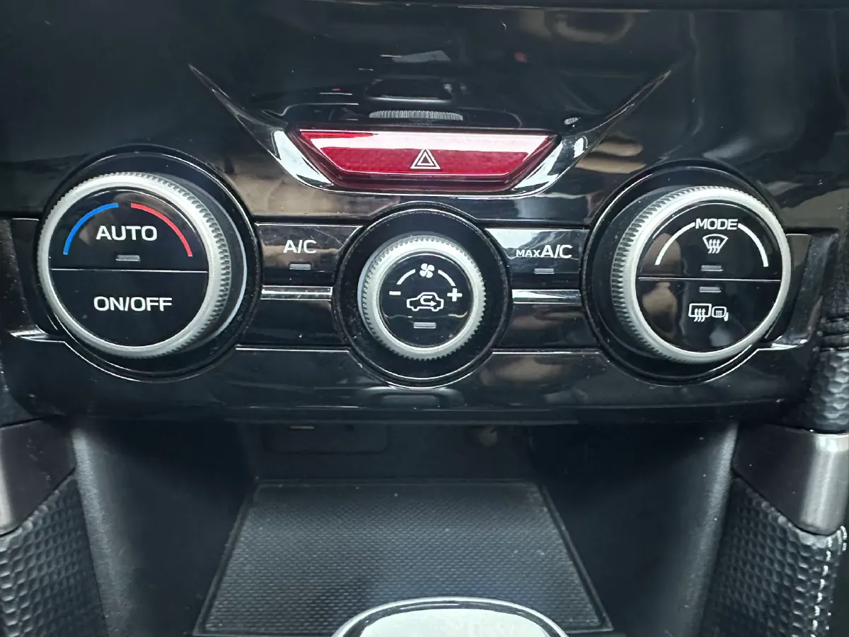 2022 Subaru Forester 2.0L 154HP H4 CVT,autocango,china used car exporter,china ev exporter,chinese used car exporter,chinese used ev exporter