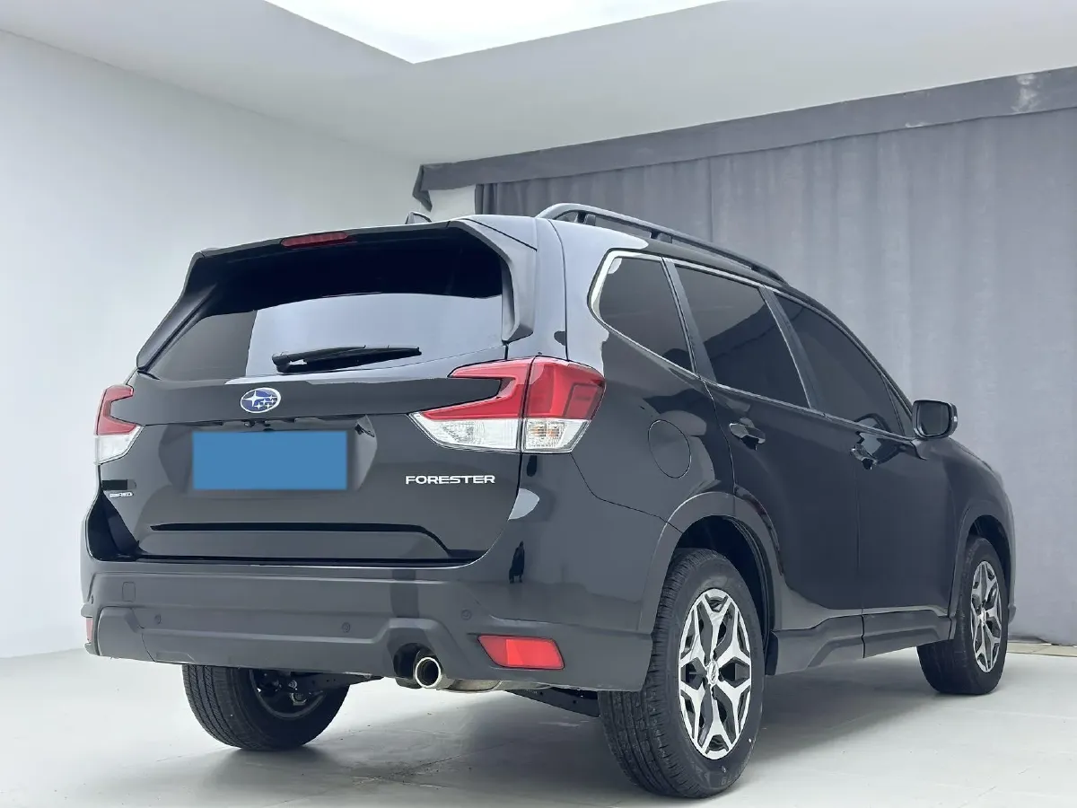 2022 Subaru Forester 2.0L 154HP H4 CVT,autocango,china used car exporter,china ev exporter,chinese used car exporter,chinese used ev exporter