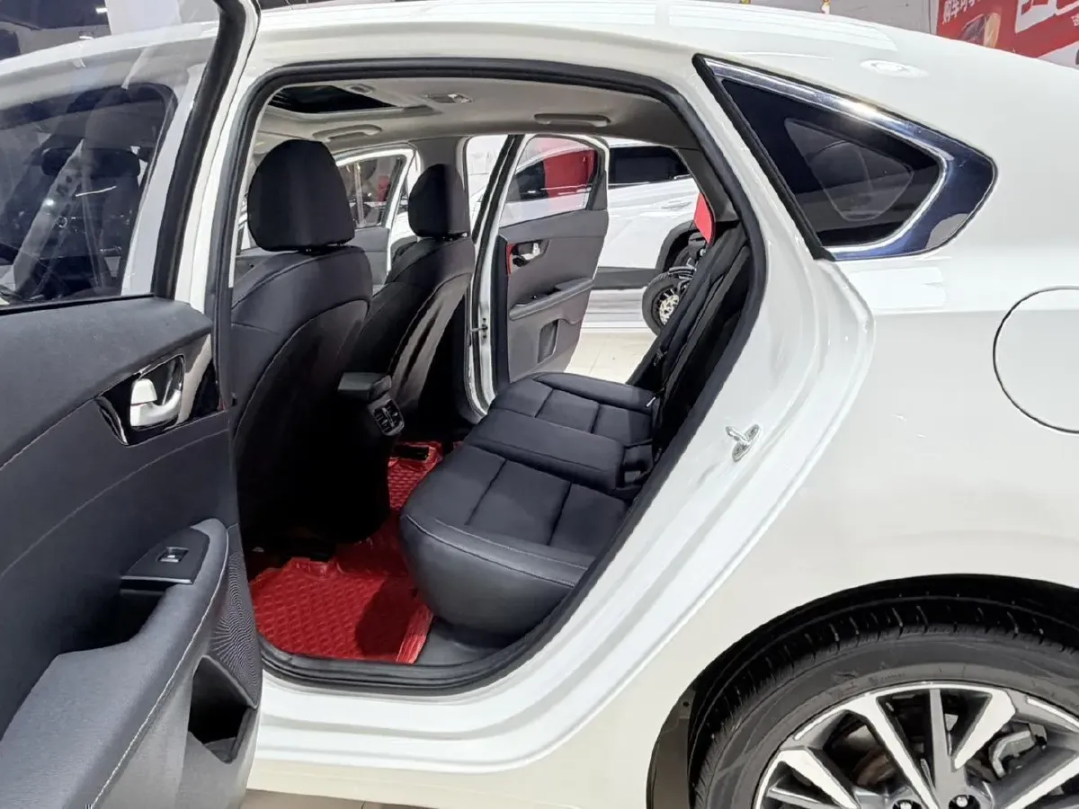 2021 Kia K3 1.5L 115HP L4 CVT,autocango,china used car exporter,china ev exporter,chinese used car exporter,chinese used ev exporter