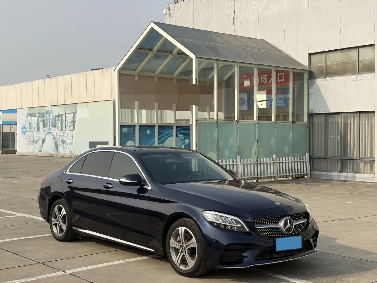 2020 Mercedes-Benz C Class 1.5T 184HP L4 9AT,autocango,china used car exporter,china ev exporter,chinese used car exporter,chinese used ev exporter