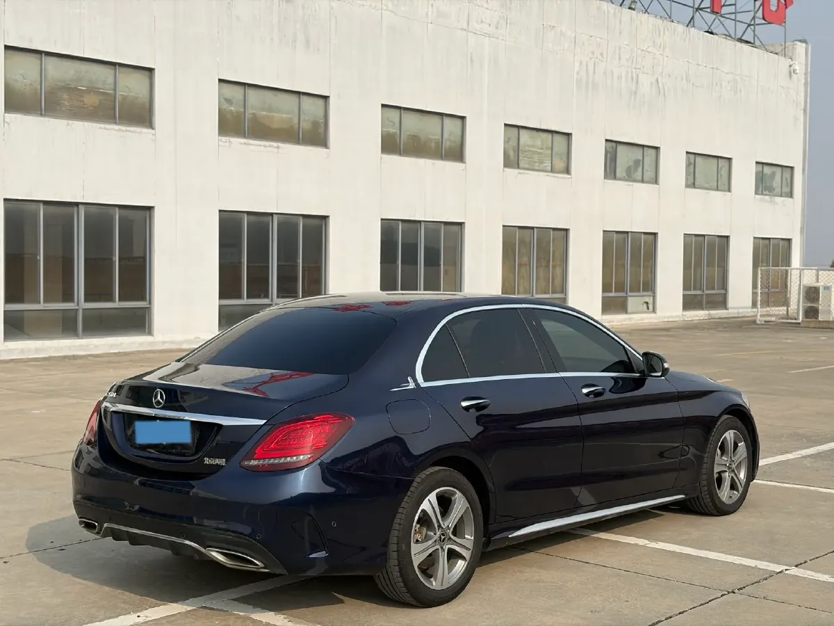 2020 Mercedes-Benz C Class 1.5T 184HP L4 9AT,autocango,china used car exporter,china ev exporter,chinese used car exporter,chinese used ev exporter