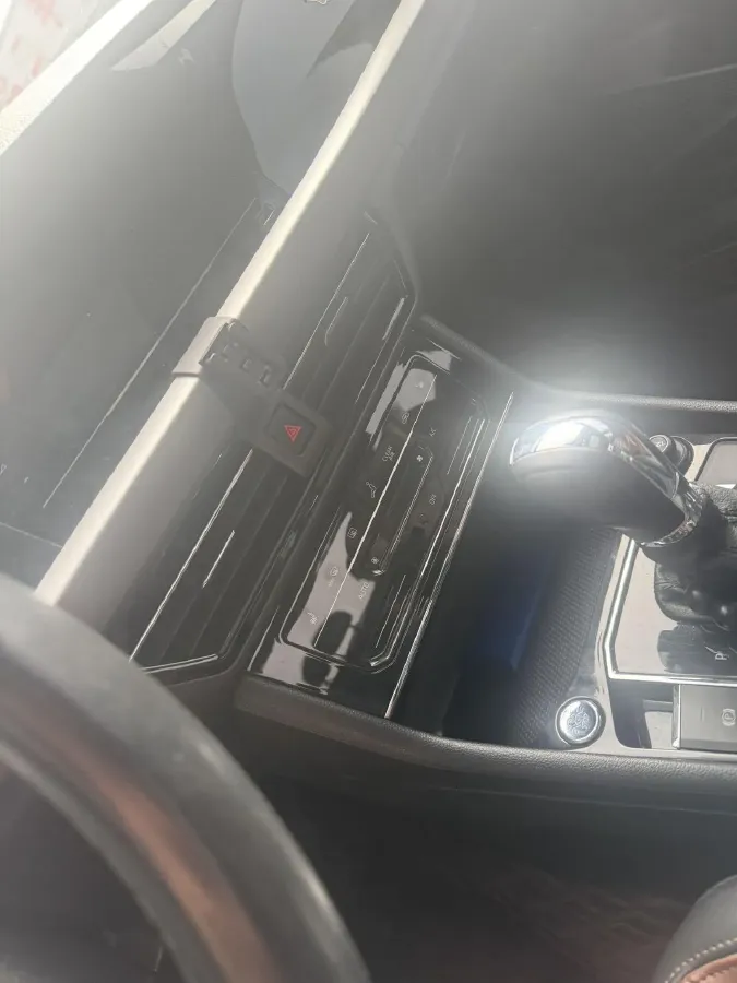 2021 Volkswagen Lavida 1.4T 150HP L4 7DCT,autocango,china used car exporter,china ev exporter,chinese used car exporter,chinese used ev exporter