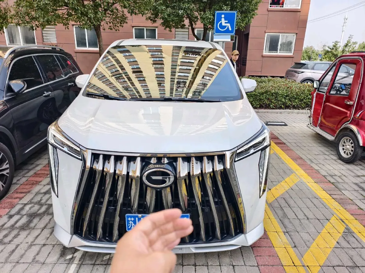 2023 GAC Trumpchi M8 2.0T 252HP L4 8AT,autocango,china used car exporter,china ev exporter,chinese used car exporter,chinese used ev exporter