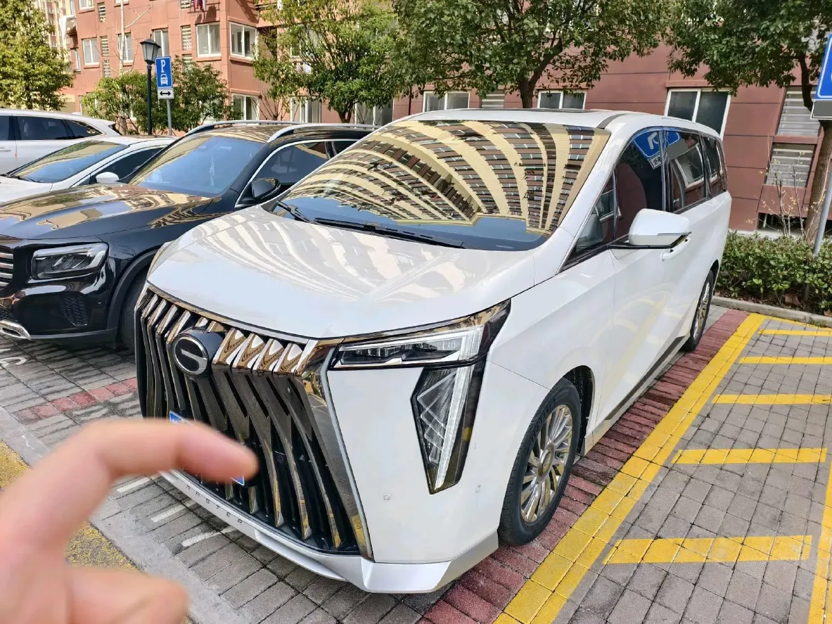 2023 GAC Trumpchi M8 2.0T 252HP L4 8AT,autocango,china used car exporter,china ev exporter,chinese used car exporter,chinese used ev exporter