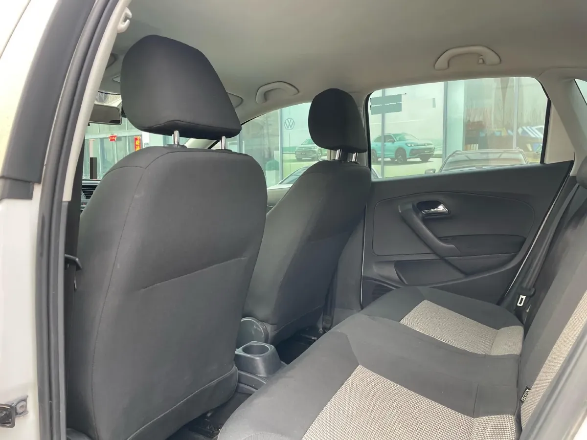 2018 ChangAn Eado 1.6L 128HP L4 5MT,autocango,china used car exporter,china ev exporter,chinese used car exporter,chinese used ev exporter