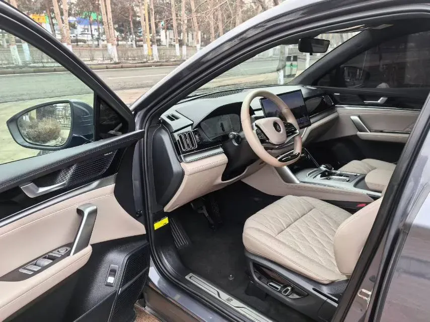 2024 BYD Tang 1.5T 139HP L4 E-CVT PHEV,autocango,china used car exporter,china ev exporter,chinese used car exporter,chinese used ev exporter