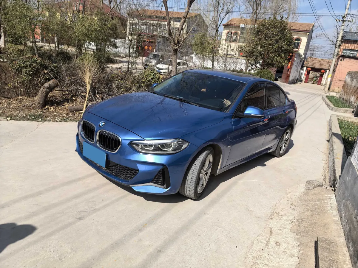 2020 BMW 1 Series 1.5T 140HP L3 7DCT,autocango,china used car exporter,china ev exporter,chinese used car exporter,chinese used ev exporter