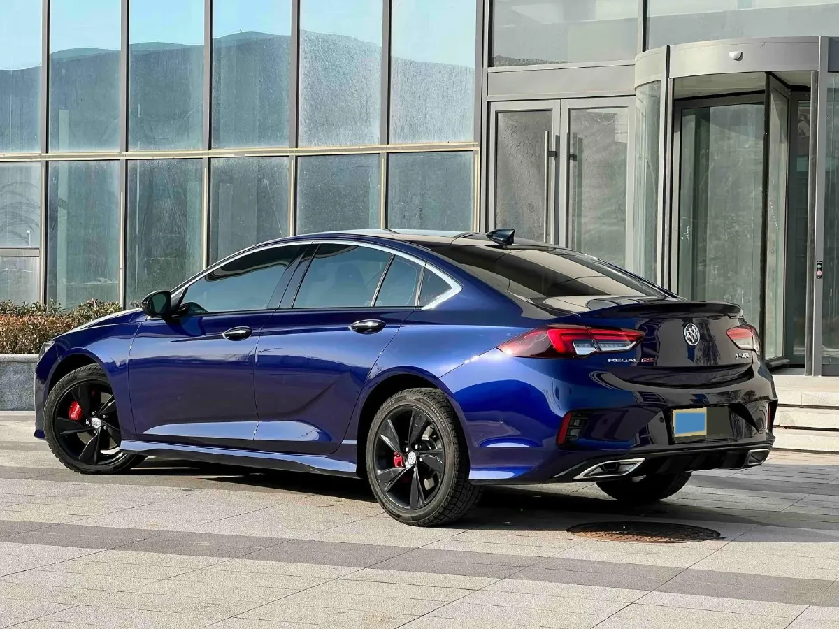 2021 Buick Regal 2.0T 237HP L4 9AT,autocango,china used car exporter,china ev exporter,chinese used car exporter,chinese used ev exporter
