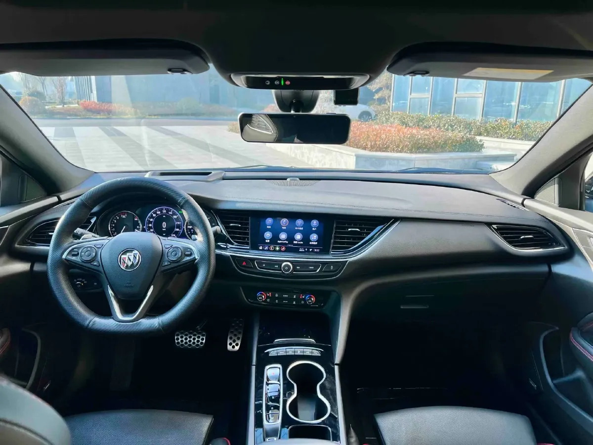 2021 Buick Regal 2.0T 237HP L4 9AT,autocango,china used car exporter,china ev exporter,chinese used car exporter,chinese used ev exporter