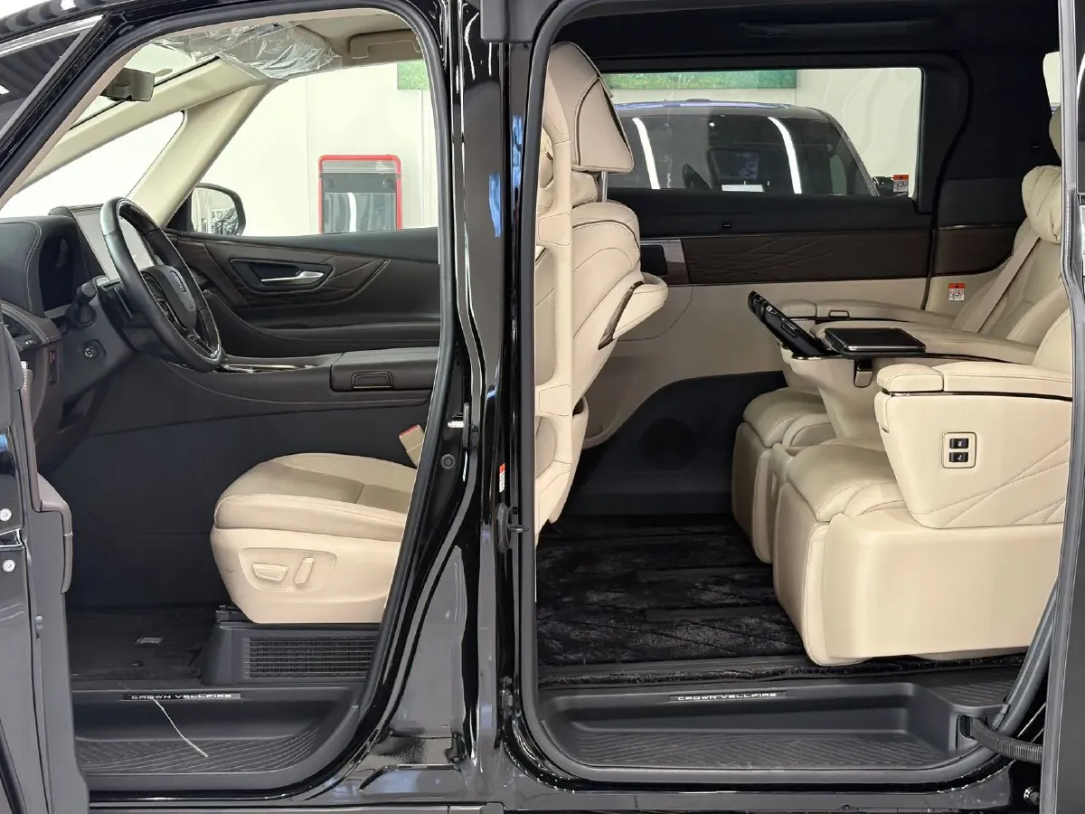 2024 Toyota Vellfire 2.5L 190HP L4 E-CVT Hybrid,autocango,china used car exporter,china ev exporter,chinese used car exporter,chinese used ev exporter