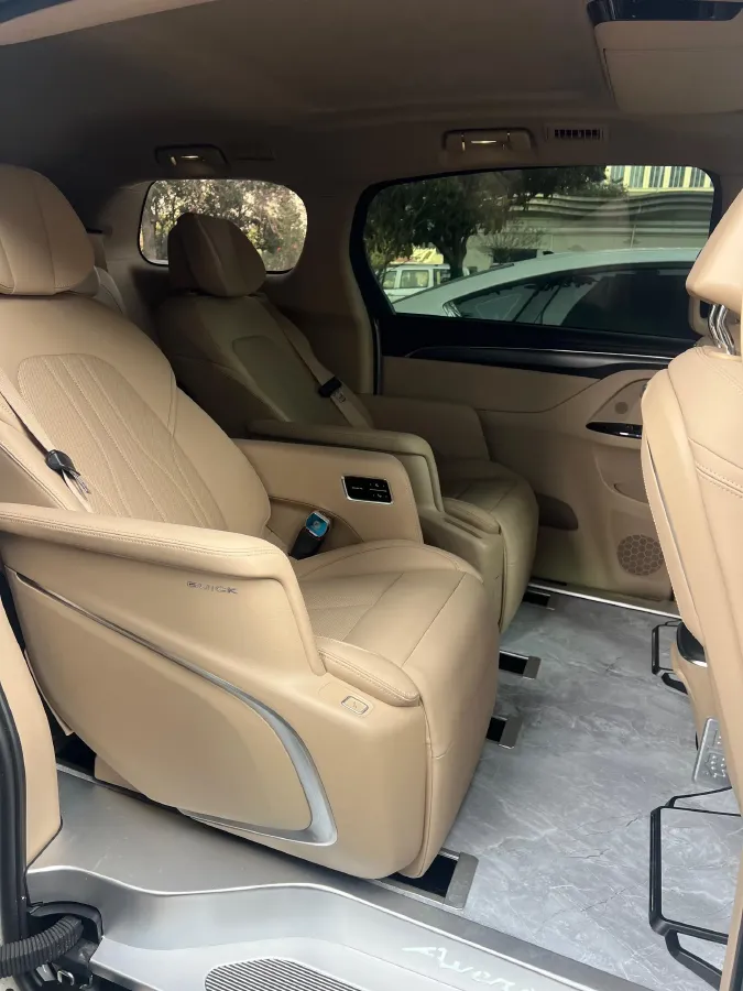 2025 Buick GL8 1.5T 180HP L4 2DHT PHEV,autocango,china used car exporter,china ev exporter,chinese used car exporter,chinese used ev exporter