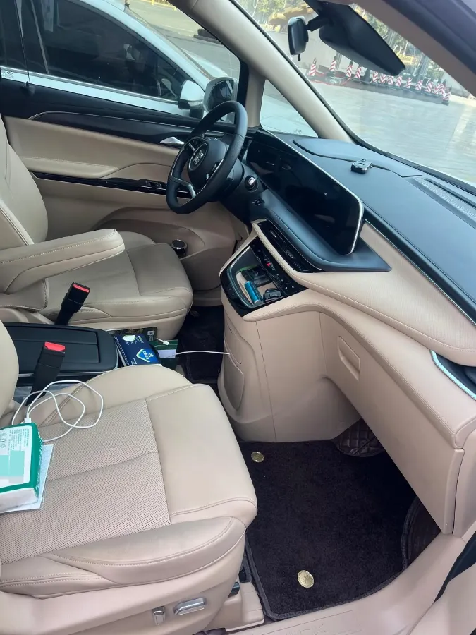 2025 Buick GL8 1.5T 180HP L4 2DHT PHEV,autocango,china used car exporter,china ev exporter,chinese used car exporter,chinese used ev exporter