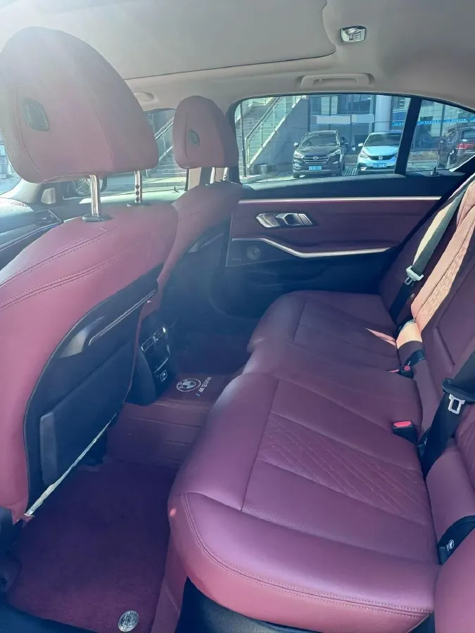 2022 BMW 3 Series 2.0T 258HP L4 8AT,autocango,china used car exporter,china ev exporter,chinese used car exporter,chinese used ev exporter