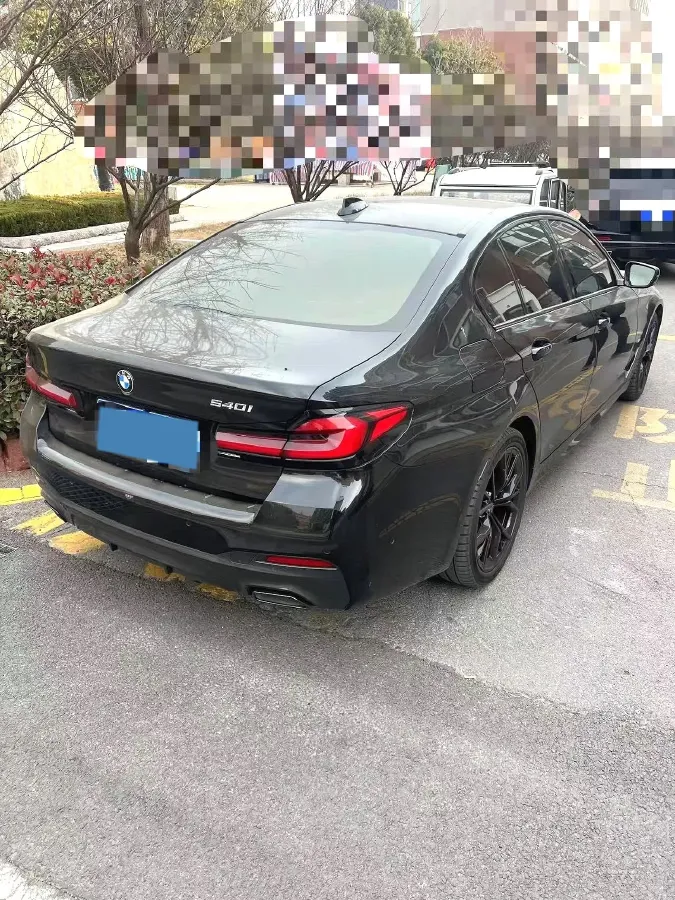 2022 BMW 5 Series 3.0T 340HP L6 8AT,autocango,china used car exporter,china ev exporter,chinese used car exporter,chinese used ev exporter