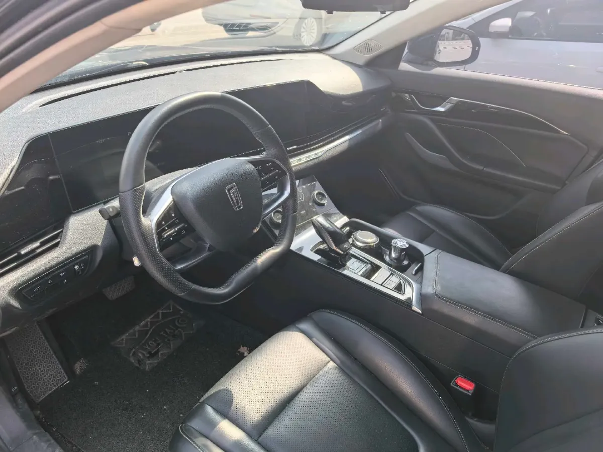 2021 Bestune B70 1.5T 169HP L4 7DCT,autocango,china used car exporter,china ev exporter,chinese used car exporter,chinese used ev exporter