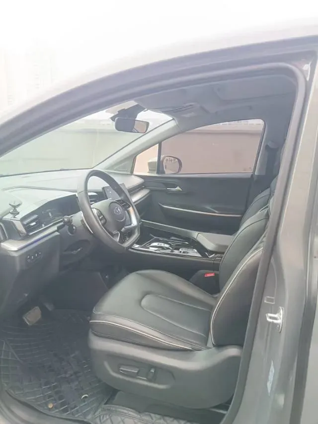 2021 Hyundai Custo 2.0T 236HP L4 8AT,autocango,china used car exporter,china ev exporter,chinese used car exporter,chinese used ev exporter