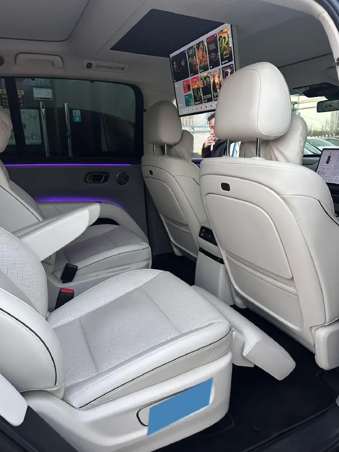 2025 Li i8 BEV,autocango,china used car exporter,china ev exporter,chinese used car exporter,chinese used ev exporter