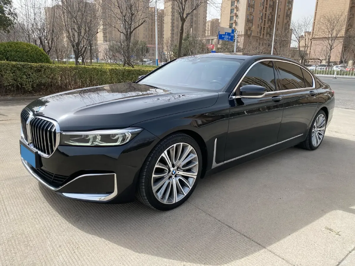 2021 BMW 7 Series 3.0T 340HP L6 8AT,autocango,china used car exporter,china ev exporter,chinese used car exporter,chinese used ev exporter