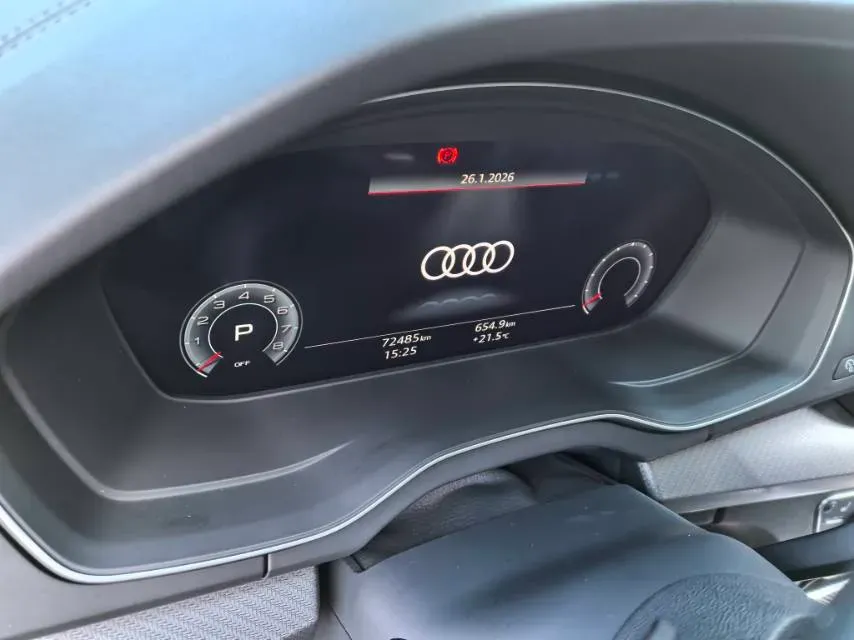 2022 Audi Q5L 2.0T 190HP L4 7DCT,autocango,china used car exporter,china ev exporter,chinese used car exporter,chinese used ev exporter