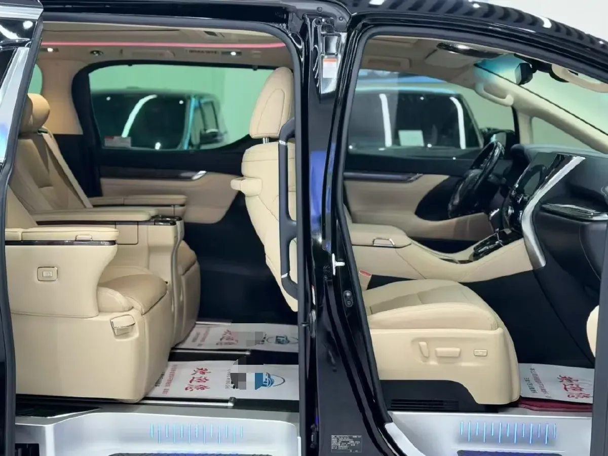 2021 Toyota Vellfire 2.5L 117HP L4 E-CVT Hybrid,autocango,china used car exporter,china ev exporter,chinese used car exporter,chinese used ev exporter