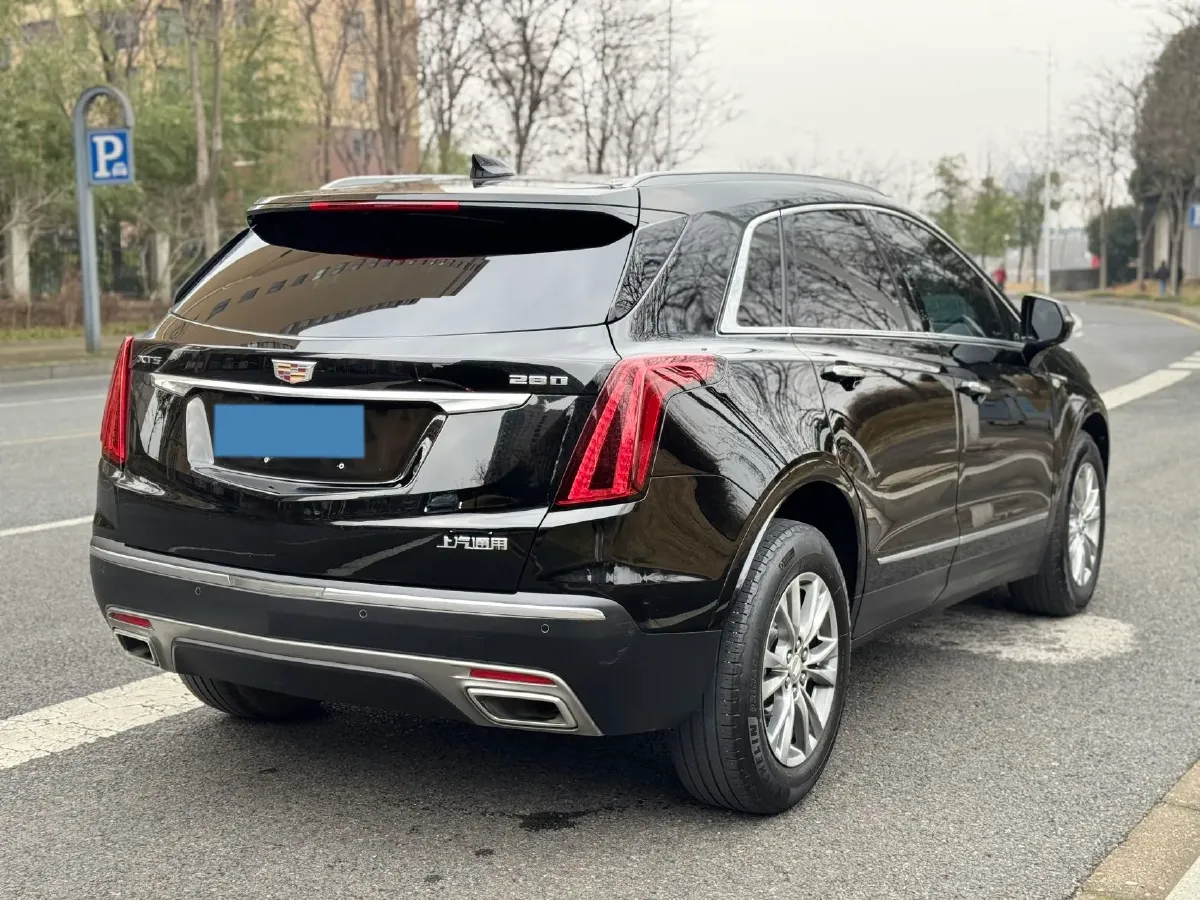 2021 Cadillac XT5 2.0T 237HP L4 9AT,autocango,china used car exporter,china ev exporter,chinese used car exporter,chinese used ev exporter