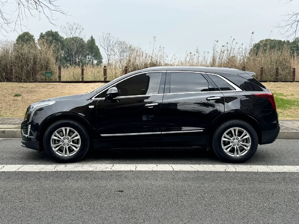 2021 Cadillac XT5 2.0T 237HP L4 9AT,autocango,china used car exporter,china ev exporter,chinese used car exporter,chinese used ev exporter