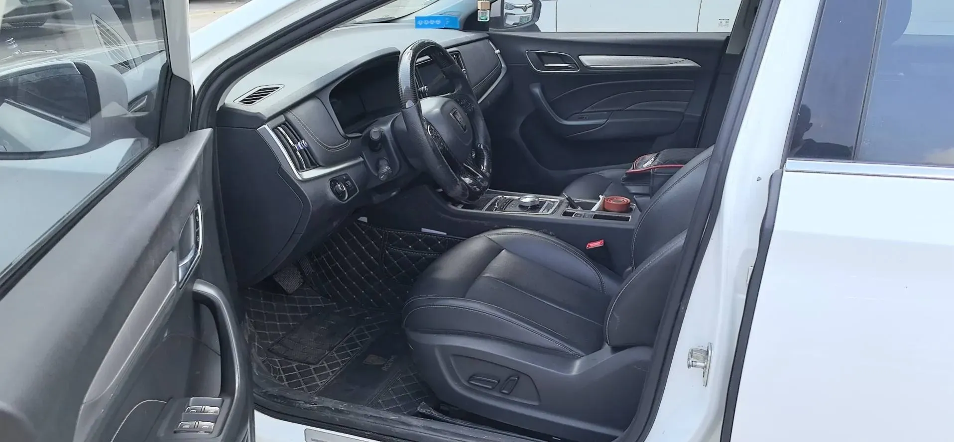 2017 Roewe i6 1.0T 125HP L3 2AT PHEV,autocango,china used car exporter,china ev exporter,chinese used car exporter,chinese used ev exporter