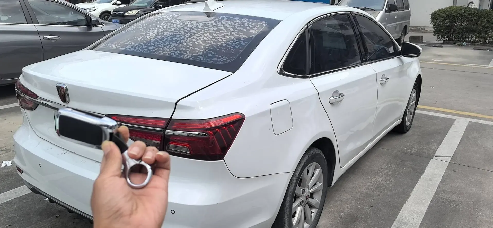 2017 Roewe i6 1.0T 125HP L3 2AT PHEV,autocango,china used car exporter,china ev exporter,chinese used car exporter,chinese used ev exporter