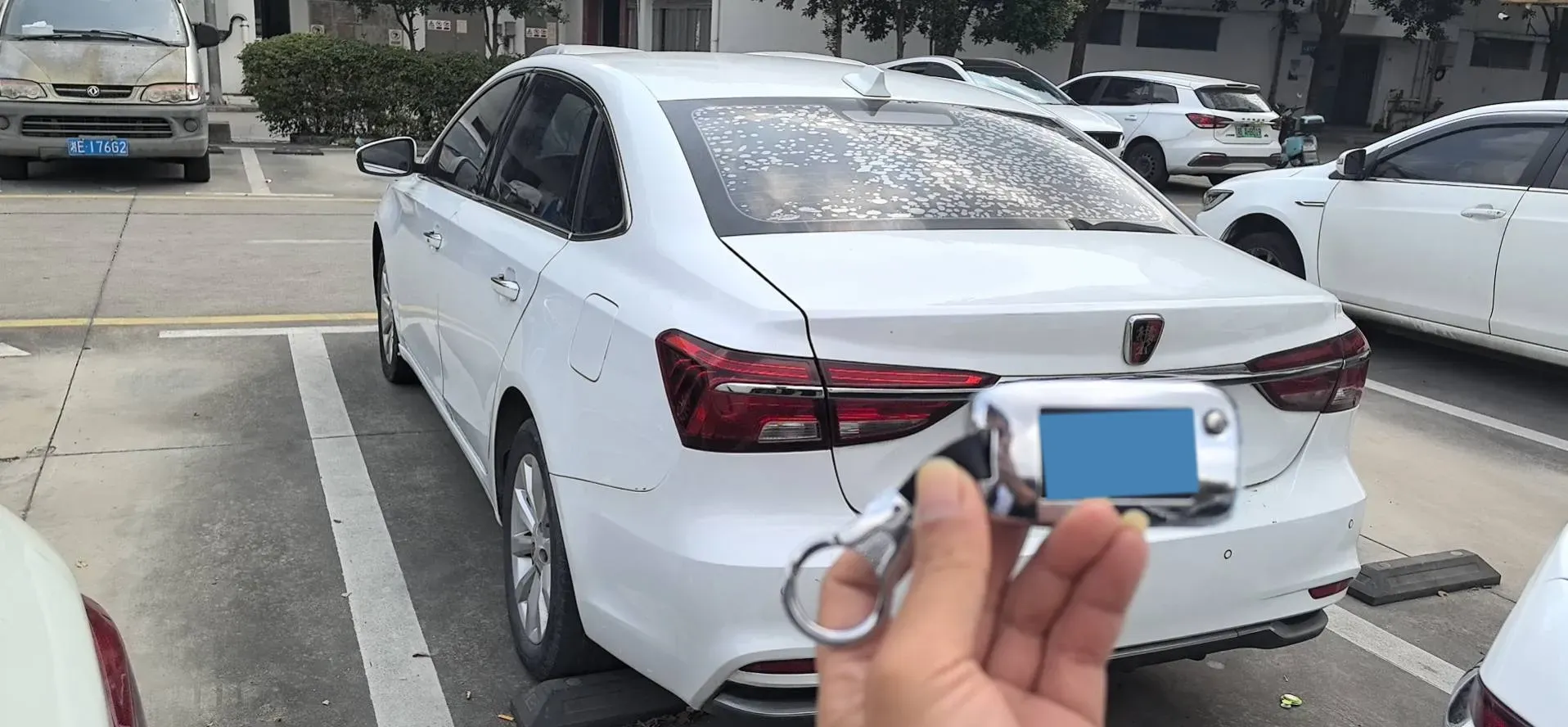 2017 Roewe i6 1.0T 125HP L3 2AT PHEV,autocango,china used car exporter,china ev exporter,chinese used car exporter,chinese used ev exporter