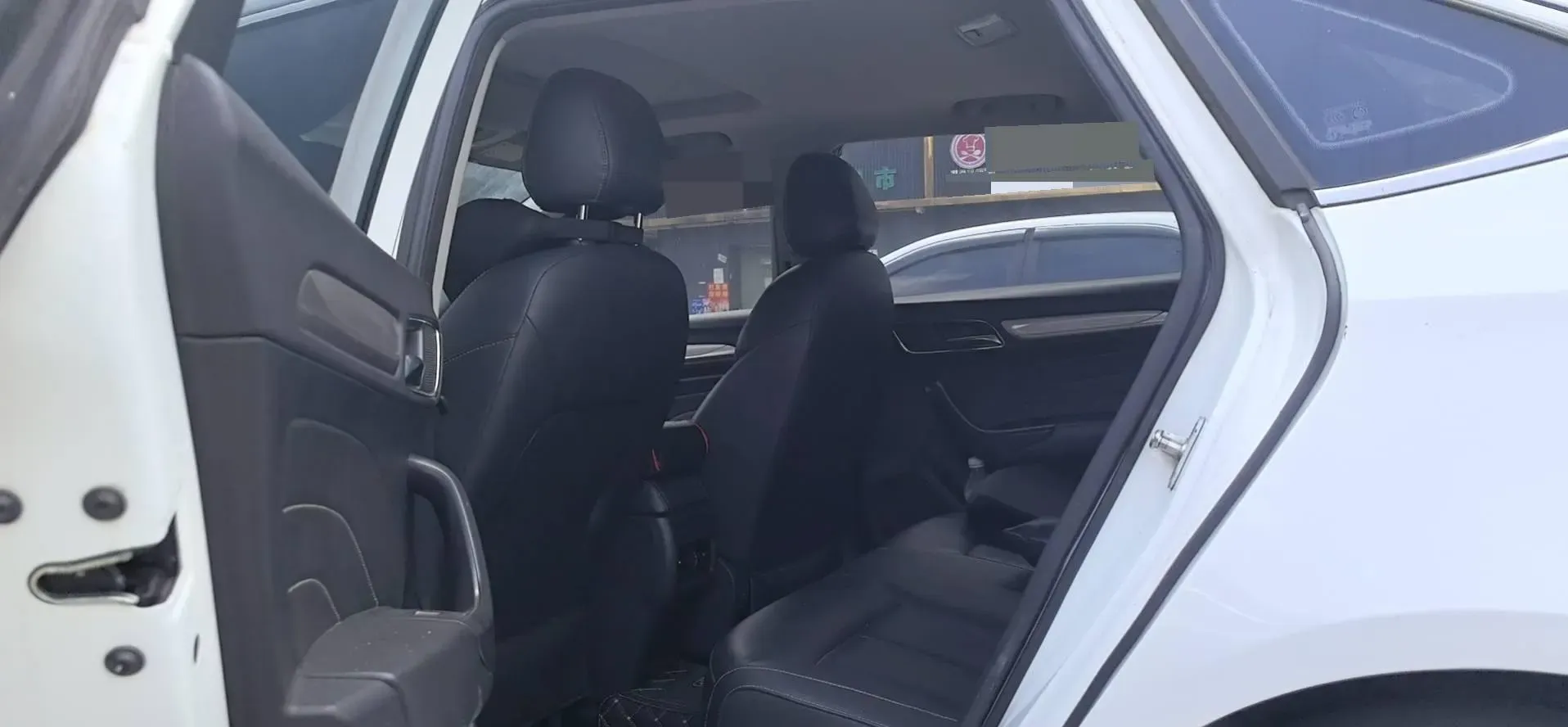 2017 Roewe i6 1.0T 125HP L3 2AT PHEV,autocango,china used car exporter,china ev exporter,chinese used car exporter,chinese used ev exporter