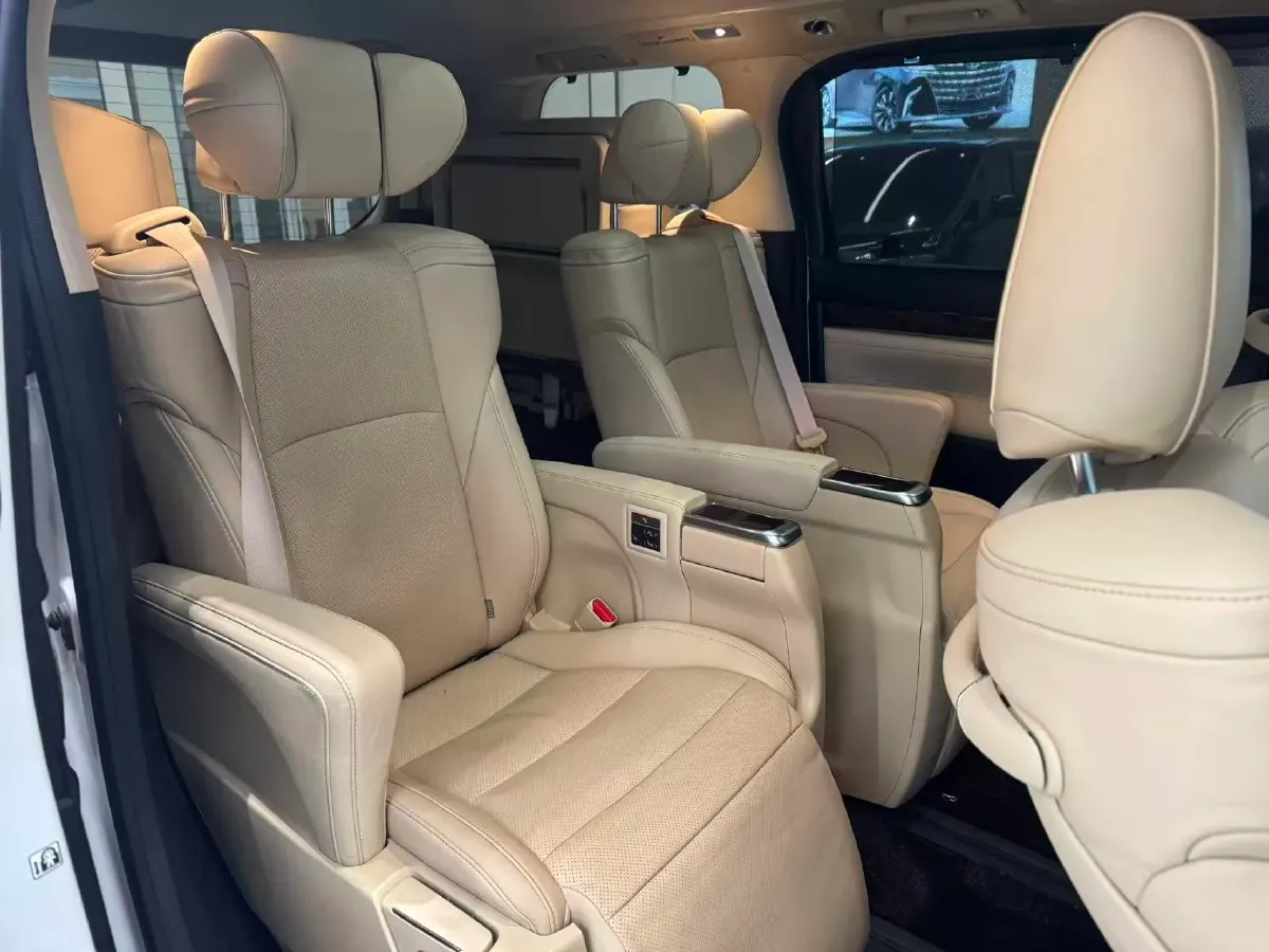 2021 Toyota Alphard 2.5L 117HP L4 E-CVT Hybrid,autocango,china used car exporter,china ev exporter,chinese used car exporter,chinese used ev exporter