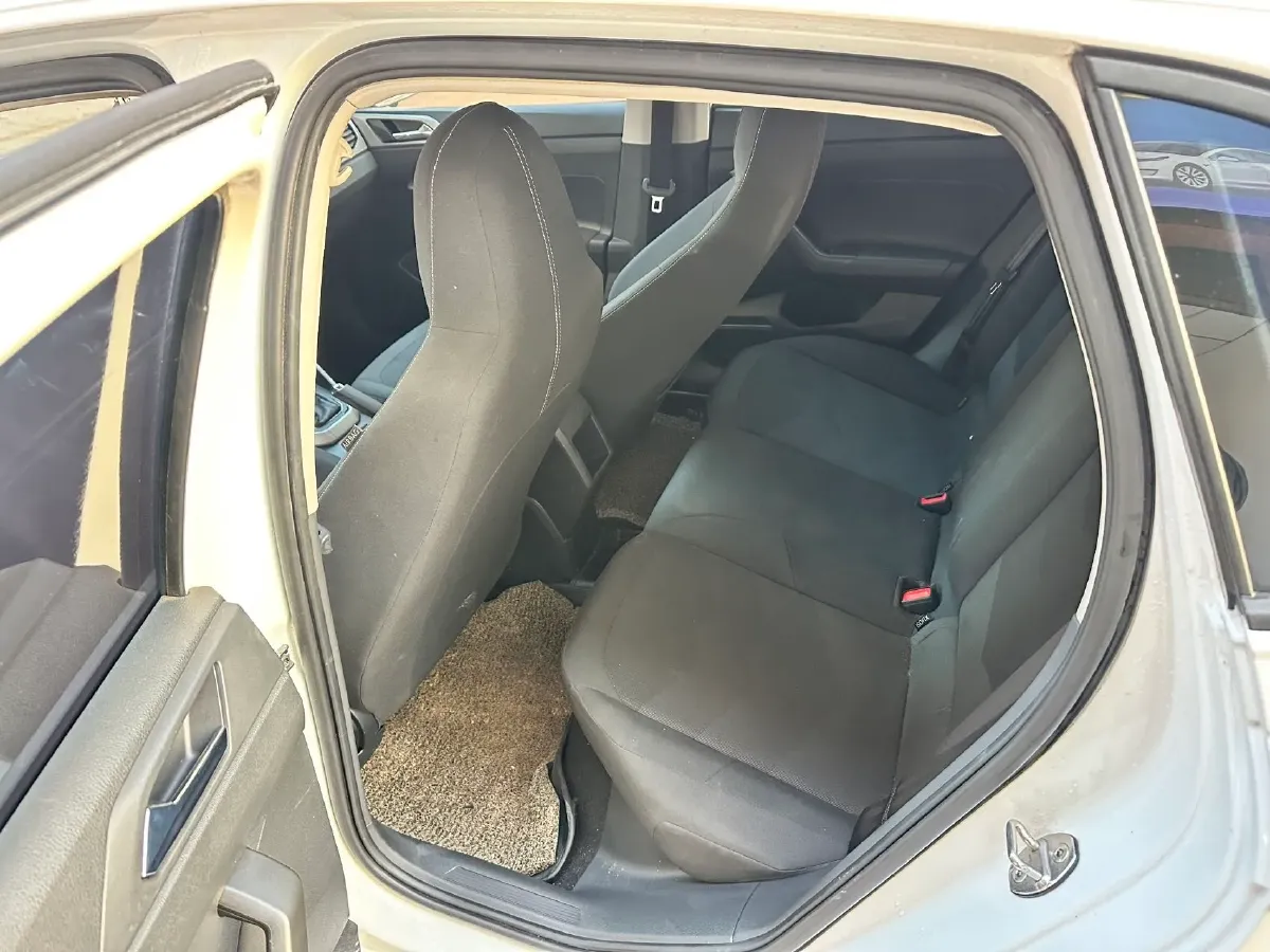 2019 Volkswagen Polo 1.5L 113HP L4 6AT,autocango,china used car exporter,china ev exporter,chinese used car exporter,chinese used ev exporter