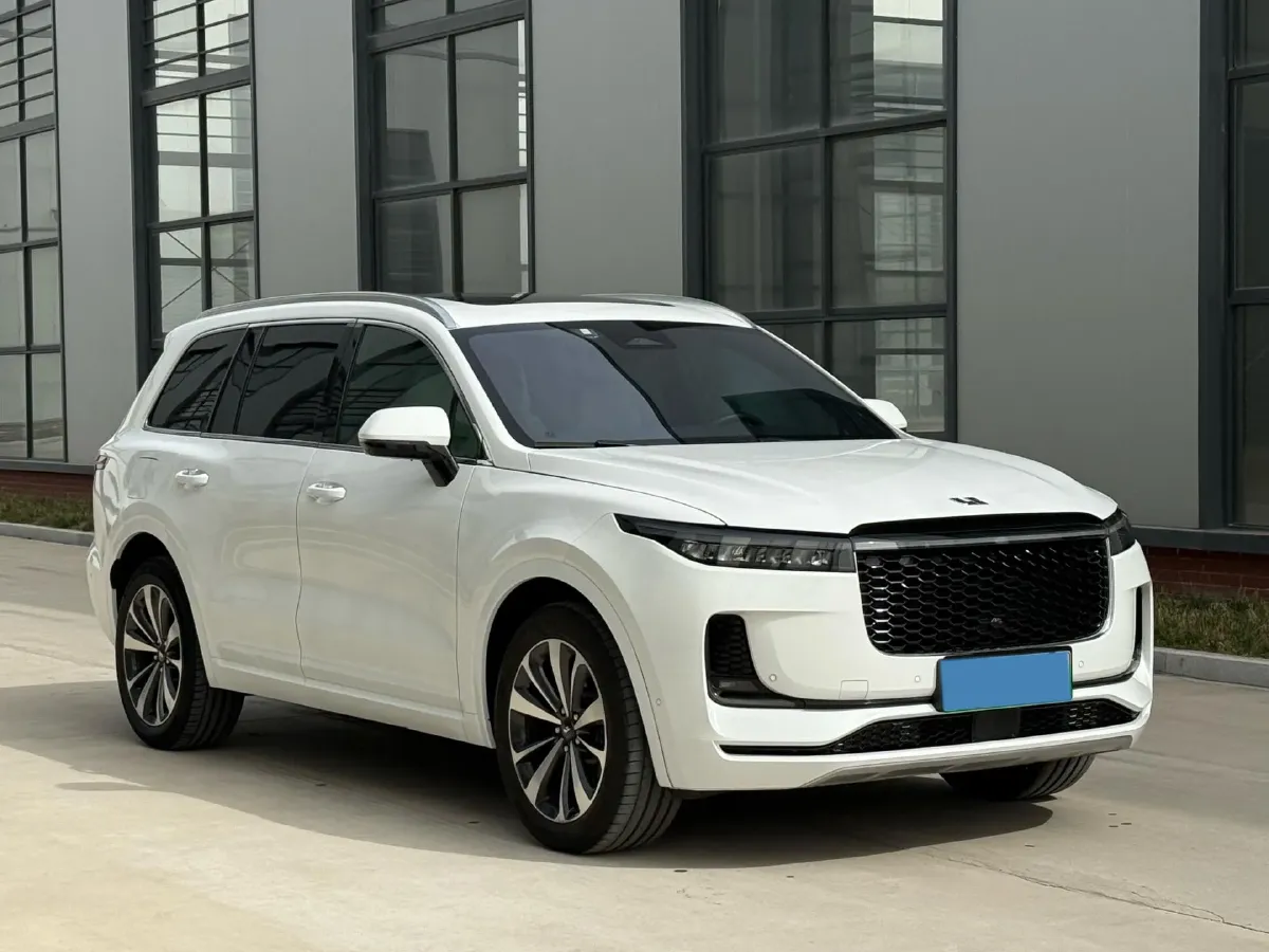 2021 Li ONE Range Extended 131HP REEV 40.5KWH,autocango,china used car exporter,china ev exporter,chinese used car exporter,chinese used ev exporter