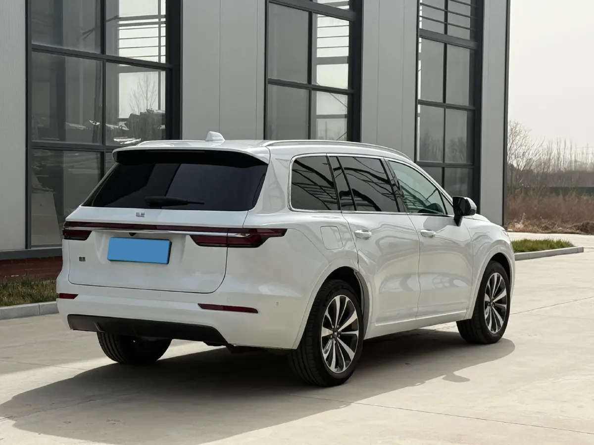 2021 Li ONE Range Extended 131HP REEV 40.5KWH,autocango,china used car exporter,china ev exporter,chinese used car exporter,chinese used ev exporter