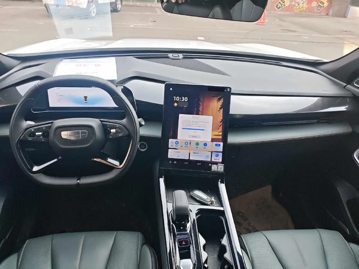 2024 Geely Azkarra 1.5T 181HP L4 7DCT,autocango,china used car exporter,china ev exporter,chinese used car exporter,chinese used ev exporter