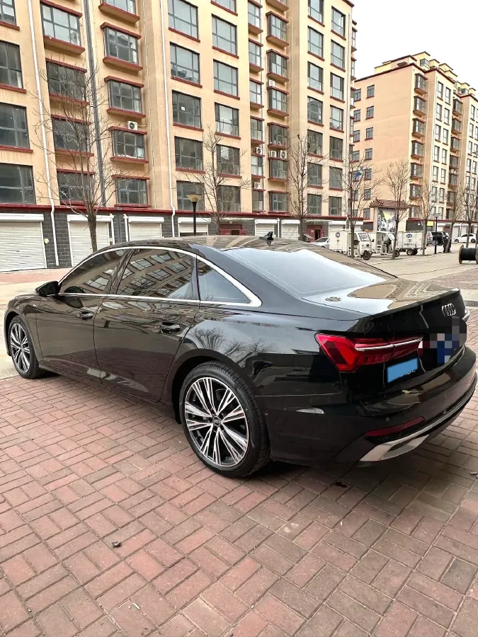 2019 Audi A6L 2.0T 190HP L4 7DCT,autocango,china used car exporter,china ev exporter,chinese used car exporter,chinese used ev exporter