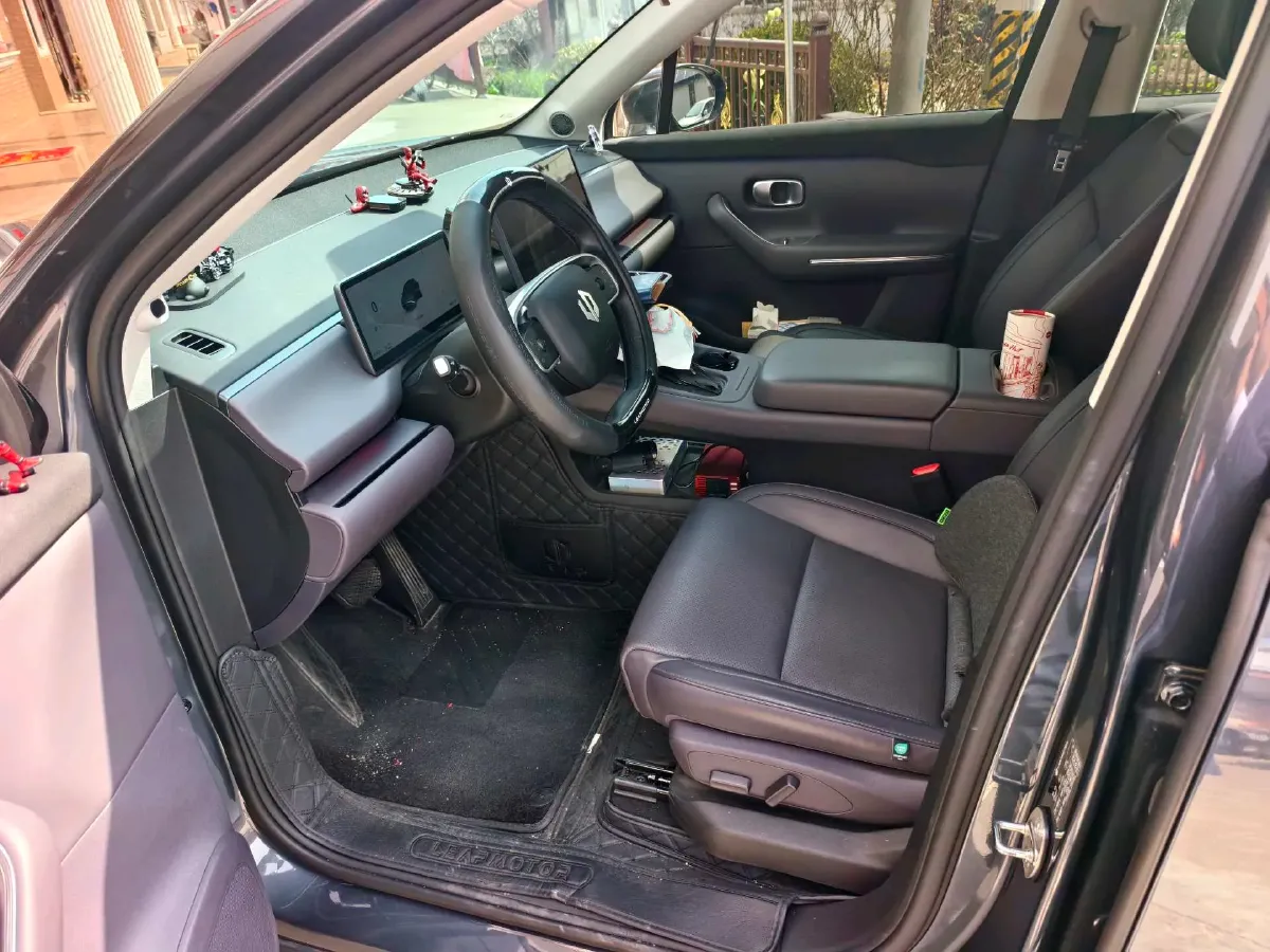 2024 Leapmotor C10 BEV 69.9KWH,autocango,china used car exporter,china ev exporter,chinese used car exporter,chinese used ev exporter